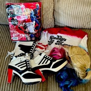 Full Harley Quinn costume